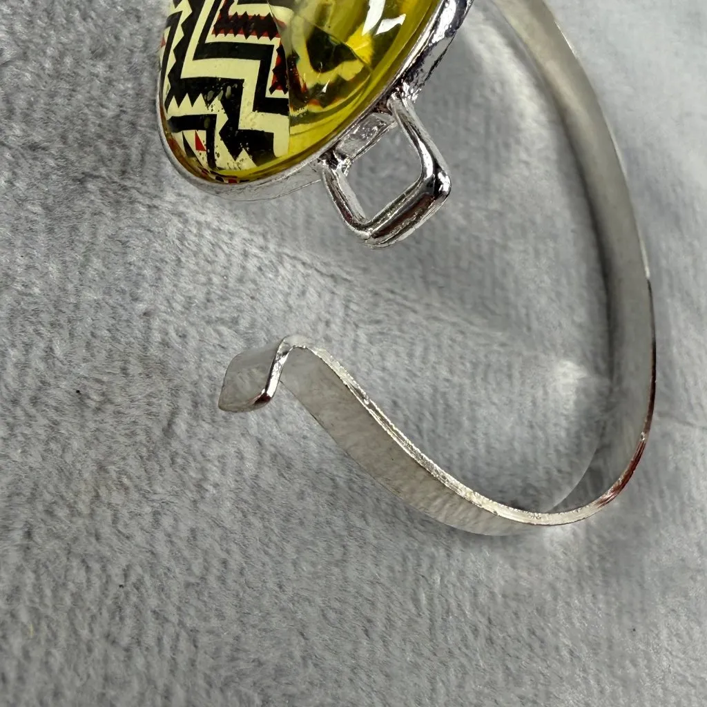 Geometric Aztec Pattern Glass Dome Silver - Image 10