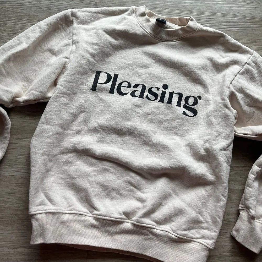 The Pleasing Crewneck!! Size XS - Image 2