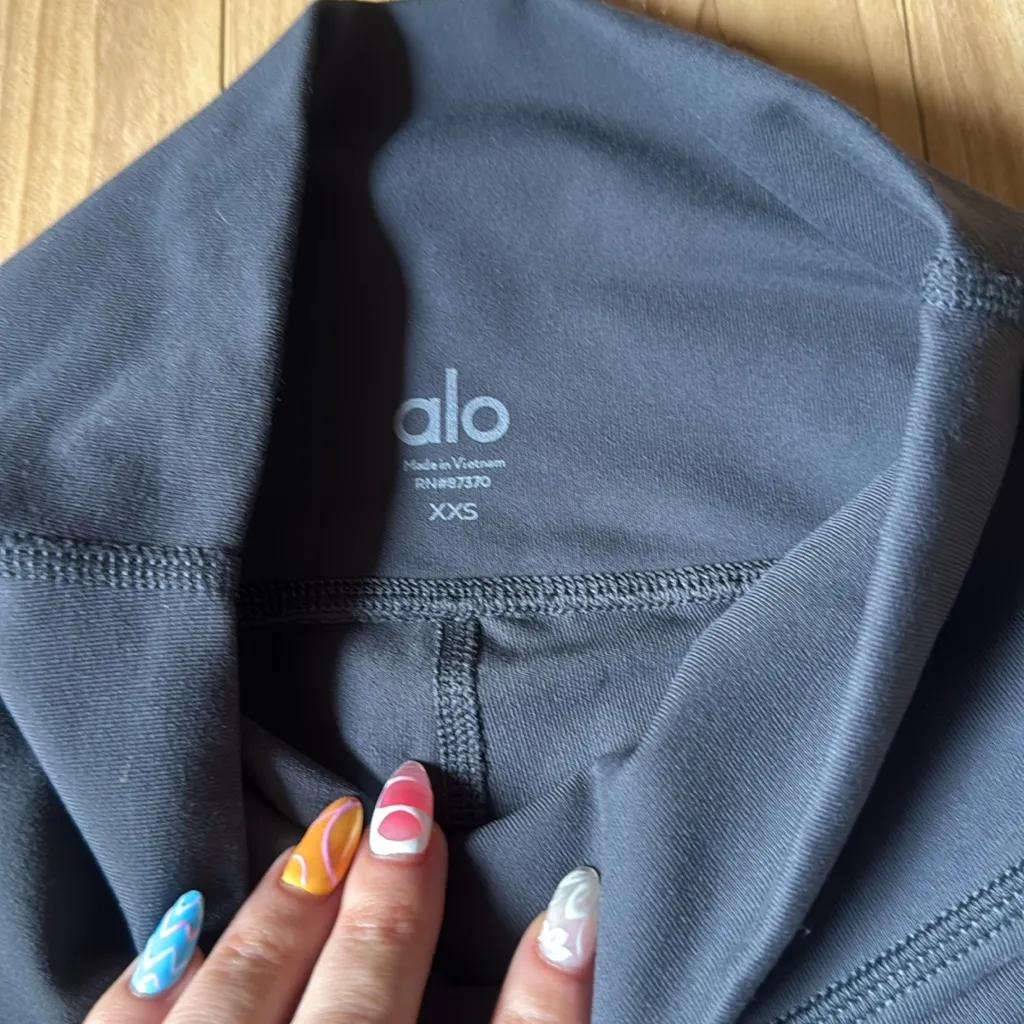 ALO Yoga Anthracite High Waist Airbrush Leggings - Image 3