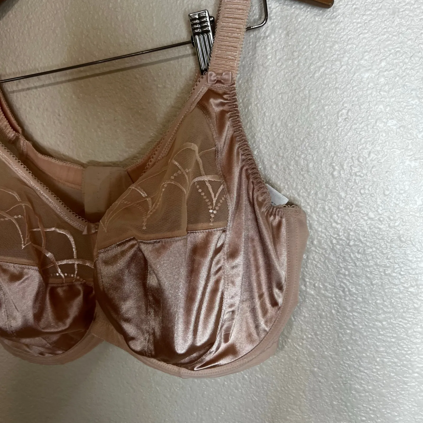 Elomi EL4030LAE Cate Underwire Full Cup Banded Bra in tan beige 38H Size undefined - Image 2