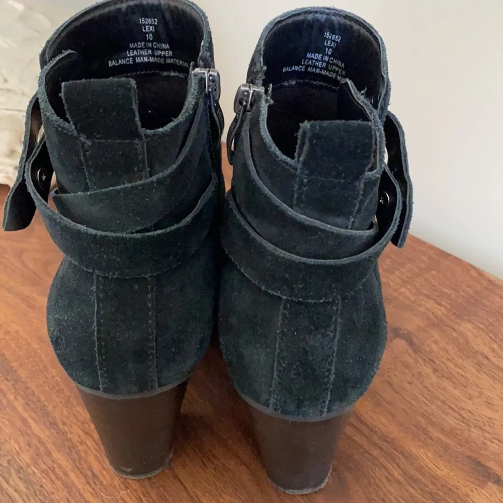 Michael by Michael SHannon Zoeyy suede ankle Booties - Image 3