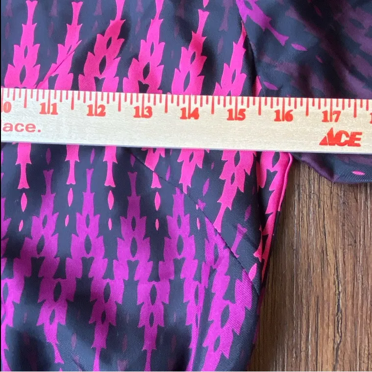 Original MILLY Of New York mini dress in size 2 100% silk, pink, purple, black - Image 10