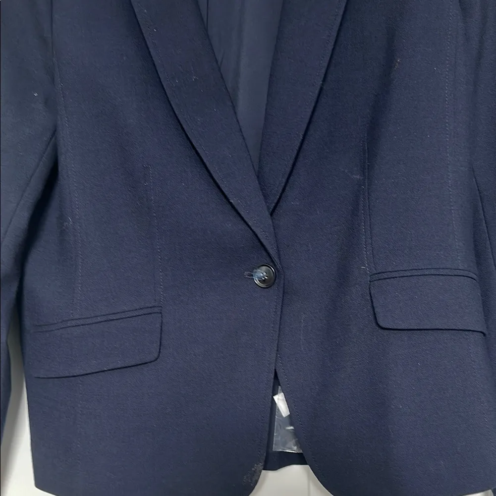 Talbots Blue Blazer with Tailored Fit and Notched Lapels - Image 2
