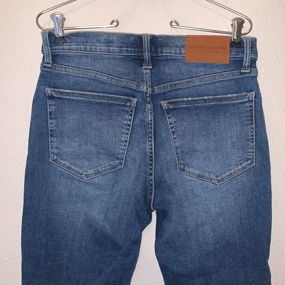 Lucky Brand Ava Mid Rise Crop Stretchy Blue Denim Jeans - Image 7