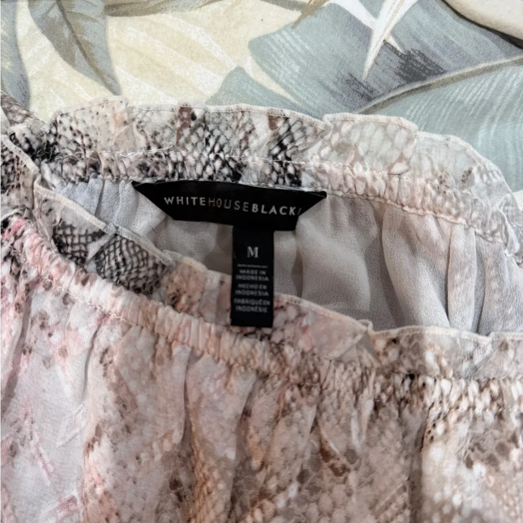 White House Black Market snakeskin print blouse size medium - Image 9