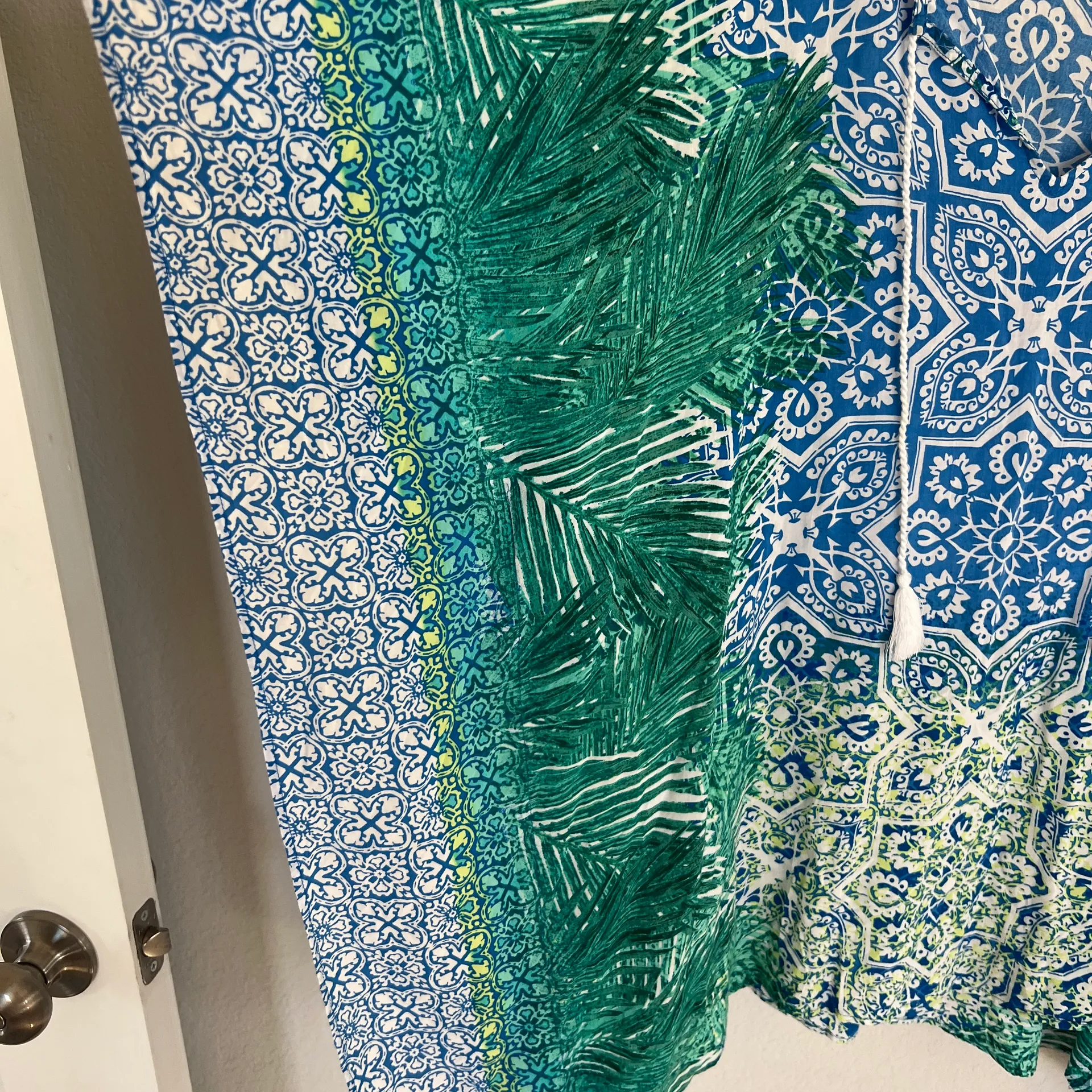 Women’s Swimsuit Coverup Size L/XL - Image 4