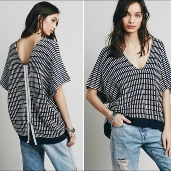 Free People Something Special Poncho‎ Navy White Size M - Image 2