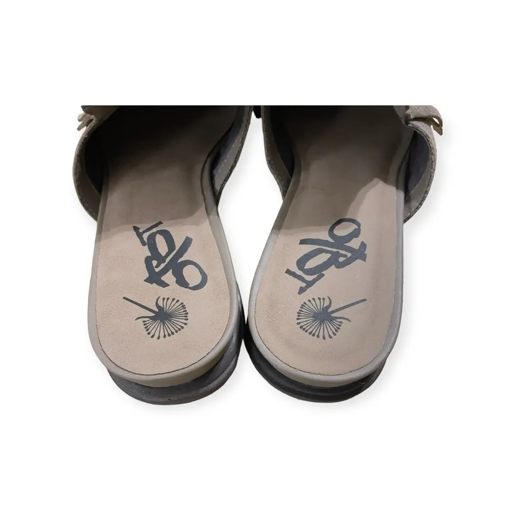 OTBT Women's Gleam Stone Leather Mule - Image 12