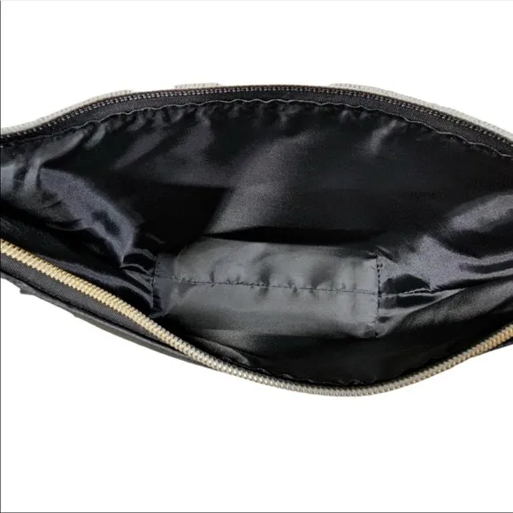 NWOT Jeffree Star Exclusive Halloween 🦇Bat Makeup Bag - Image 6