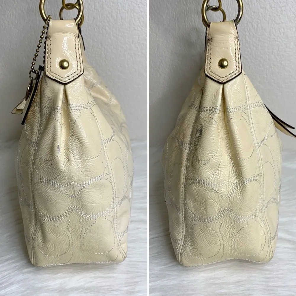 Coach Cream Patent Leather Crossbody/Shoulder Bag - Image 9