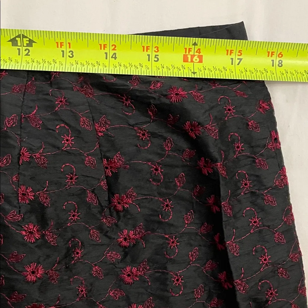 Karen Kane Black Eyelet Embroidered Silk Ankle Pants Womens Size 14 Dressy - Image 5