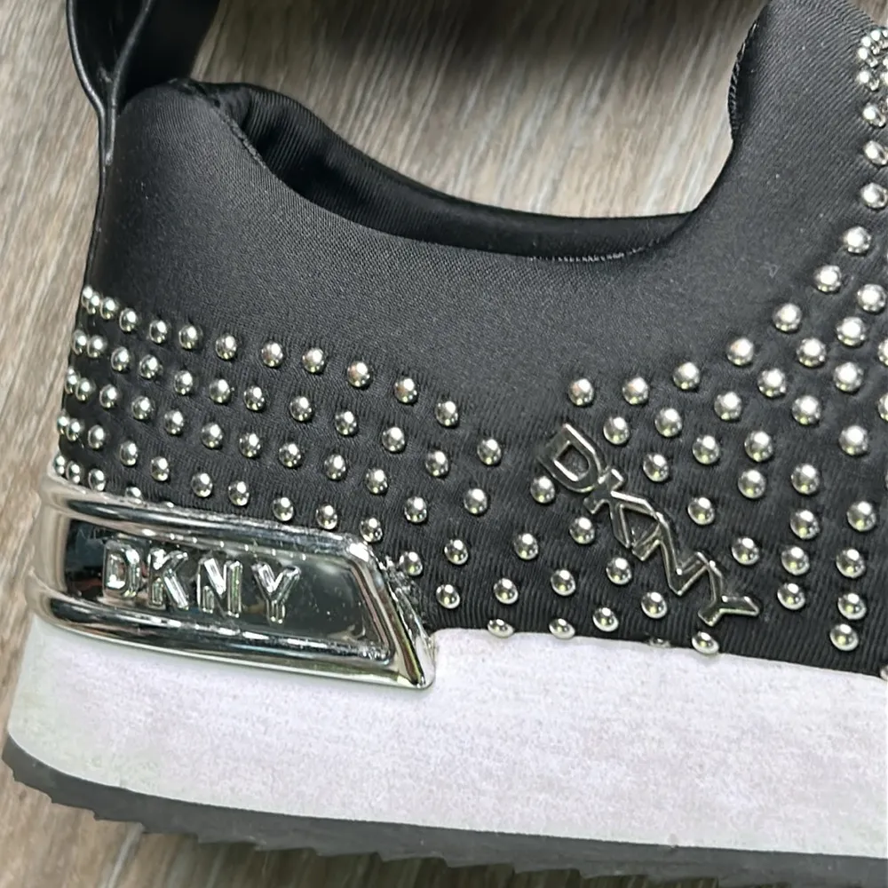 DKNY Black Studded Shoes Unisex Men’s Size 5/Women’s Size 7 - Image 5