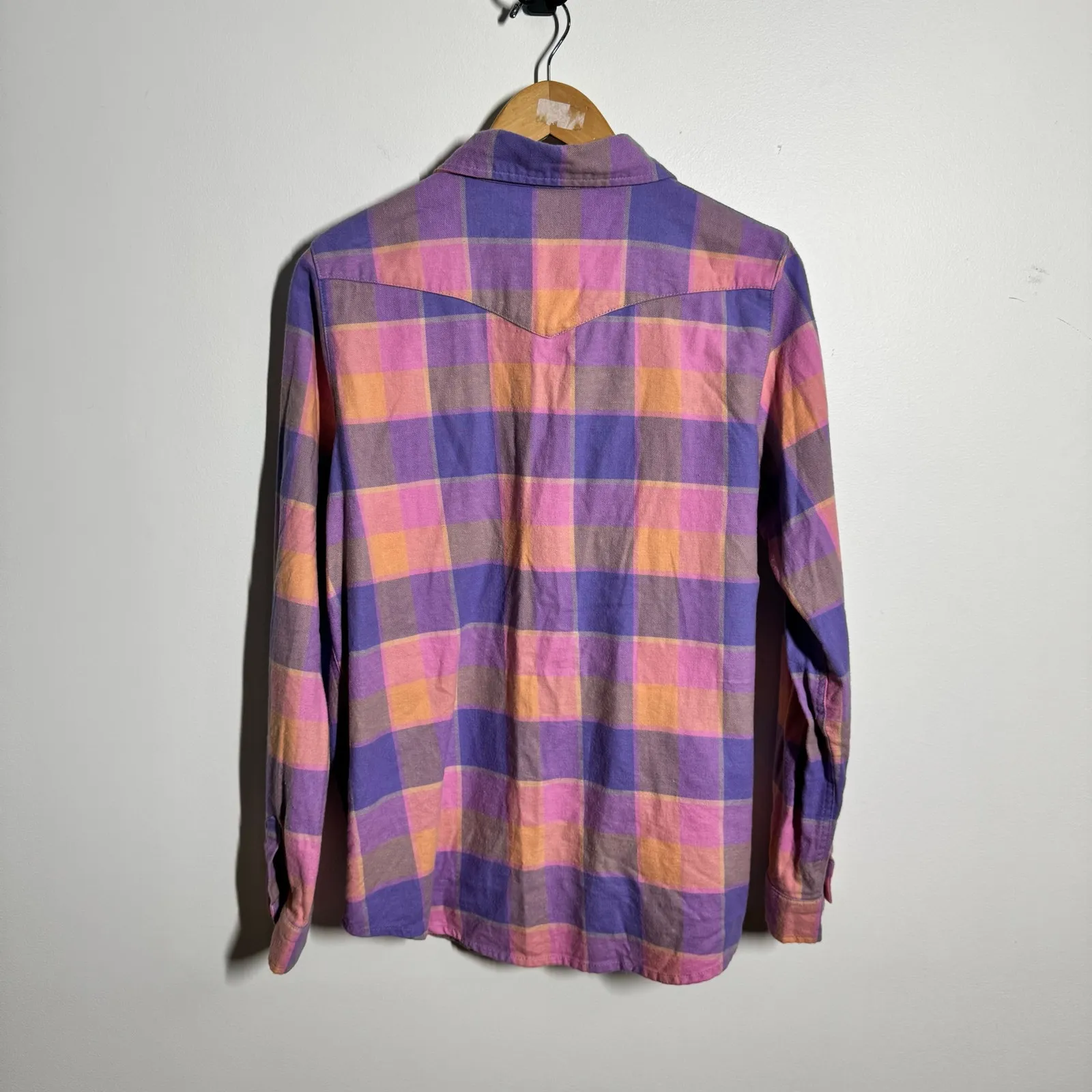 Spell And The Gypsy Flannel Top Women XL Pink Purple Western Pearl Snap Boho Top - Image 2