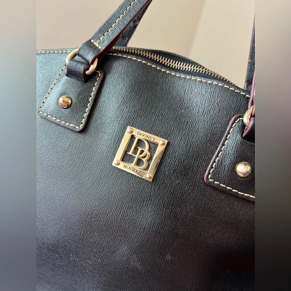 Dooney And Bourke Black Domed satchel Purse Black Leather - Image 2