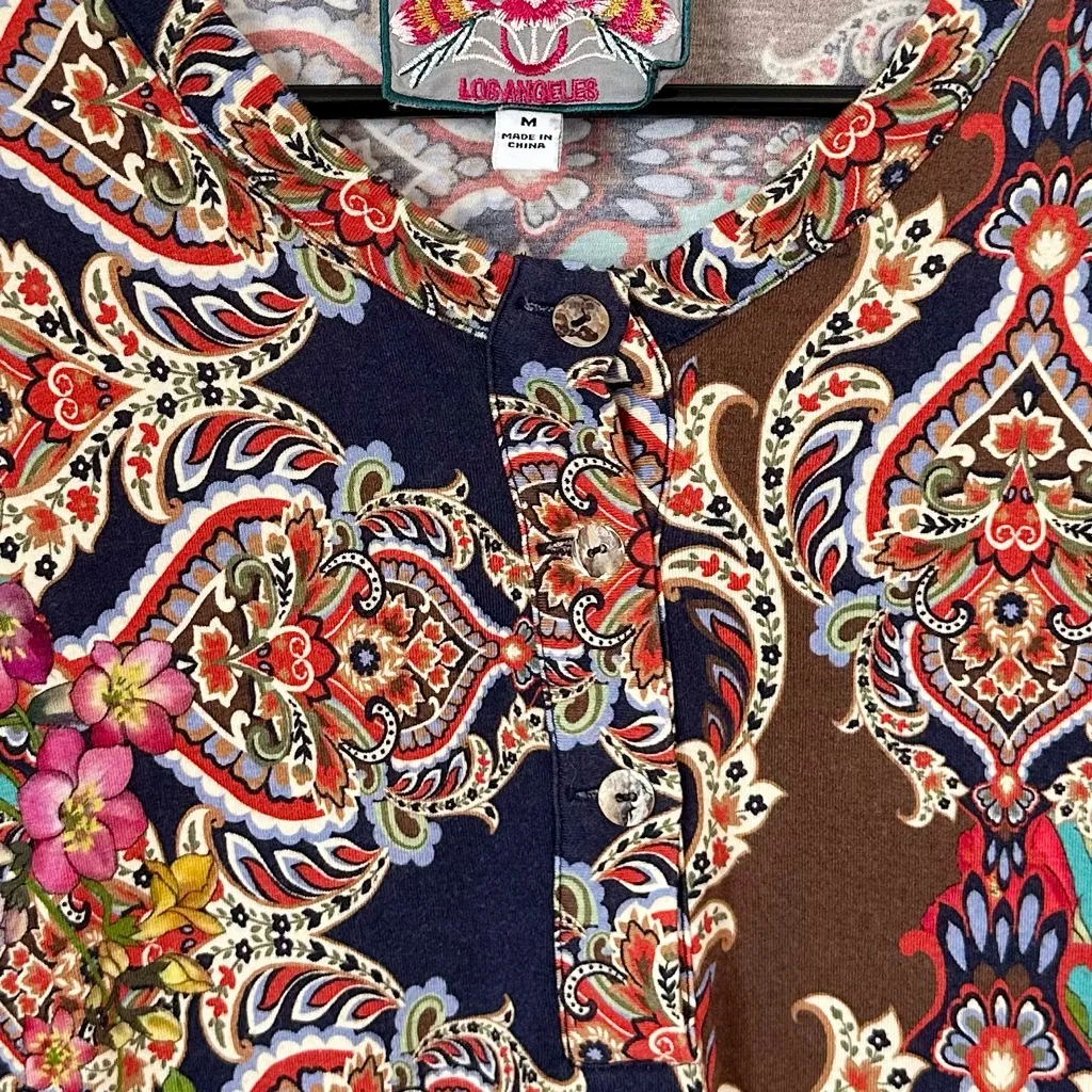 Johnny Was Indi Flower 3/4 Sleeve Henley Shirt
Top Floral Paisley Blouse Medium - Image 5