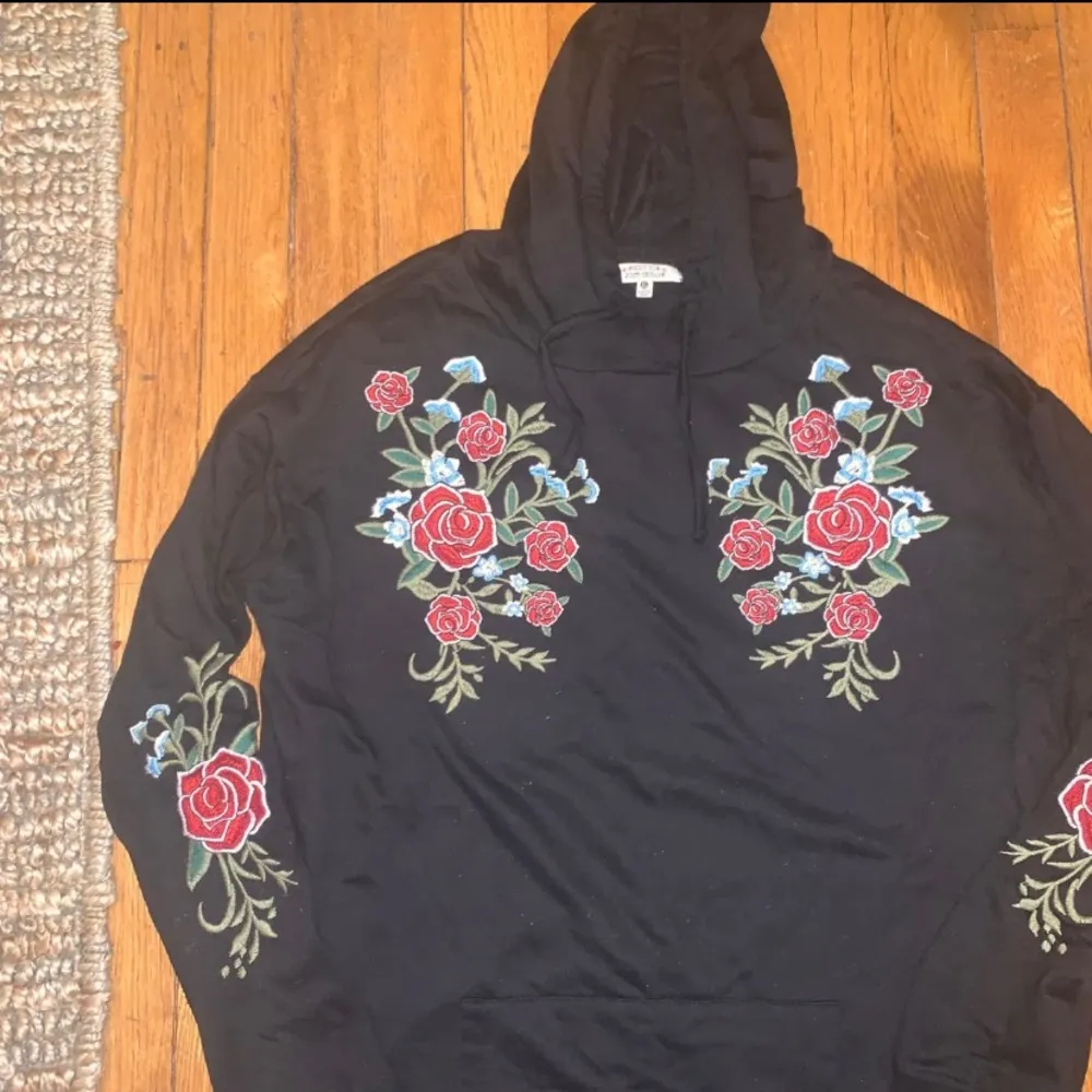 Messy Bun Just Chillin Rose Embroidered Hoodie - Image 2