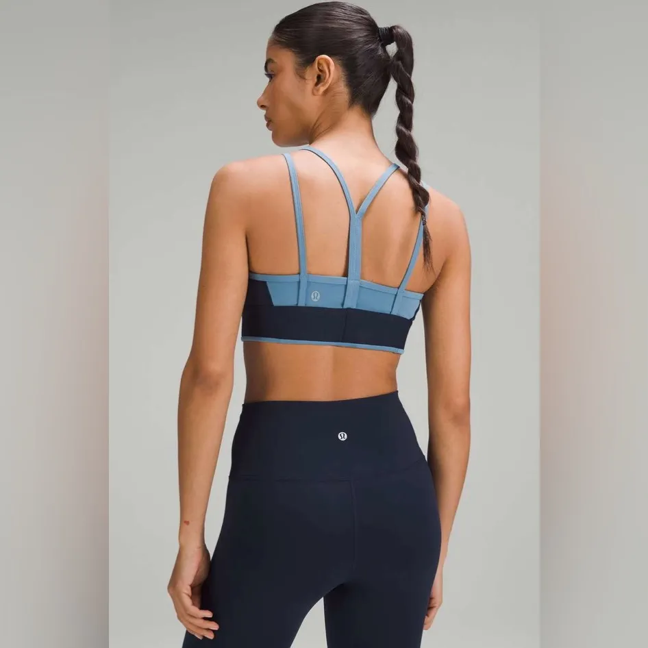 Lululemon NWT Logo Train Strappy Bra Light Support True Navy Utility Blue Size 2 - Image 2