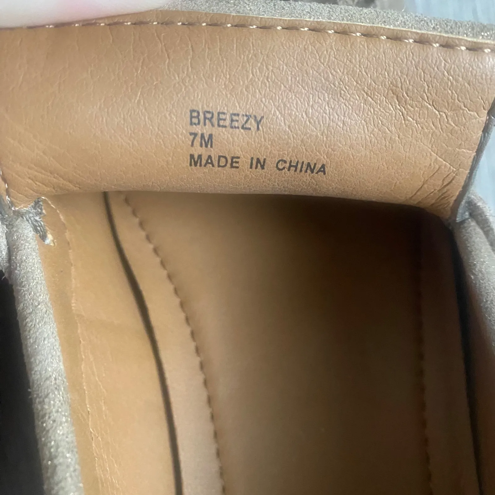 Donald Pliner Breezy Loafers‎ Metallic Taupe Suede Tassel Size 7 - Image 8