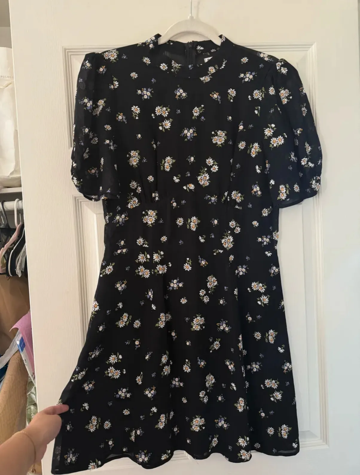 REFORMATION Maylin Black Daisy Floral Print Mini Dress - Image 4