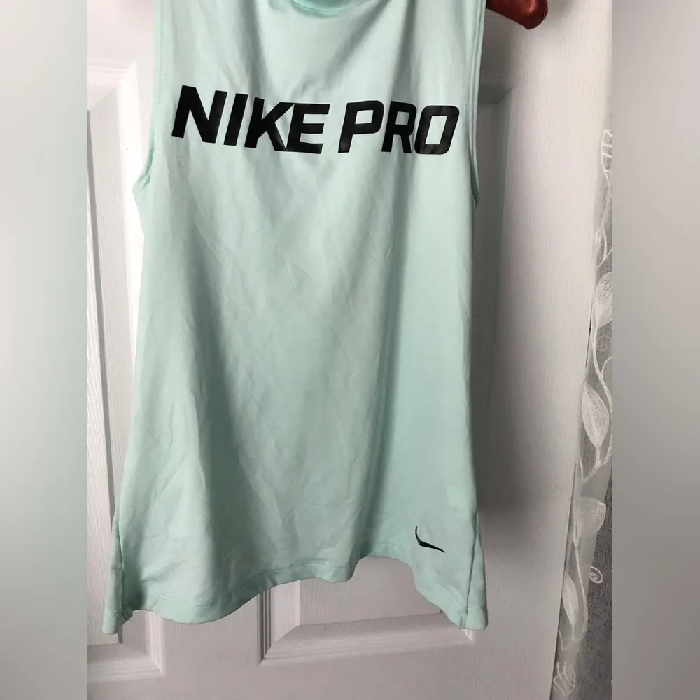Nike Pro Mint Sleeveless running sports Top mesh back women size XS - Image 5