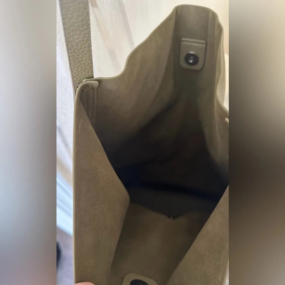 World Market Olive Green Faux Leather Minimalist Hobo Tote Bag - Image 5