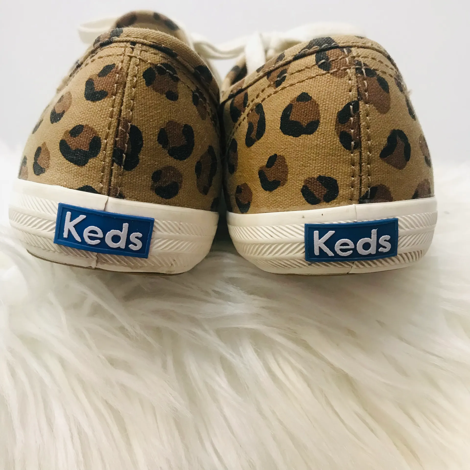 Champion Leopard Canvas Sneakers sz 7.5. - Image 8