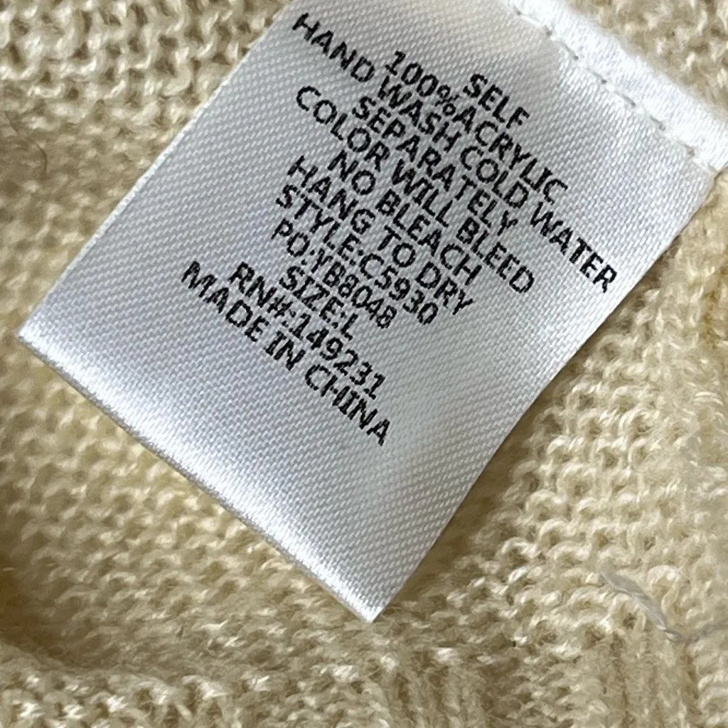 Olive & Leaf $60 Fruit Salad Sweater Cream sz LARGE NWT Nostalgic Eclectic Soft Size undefined - Image 8