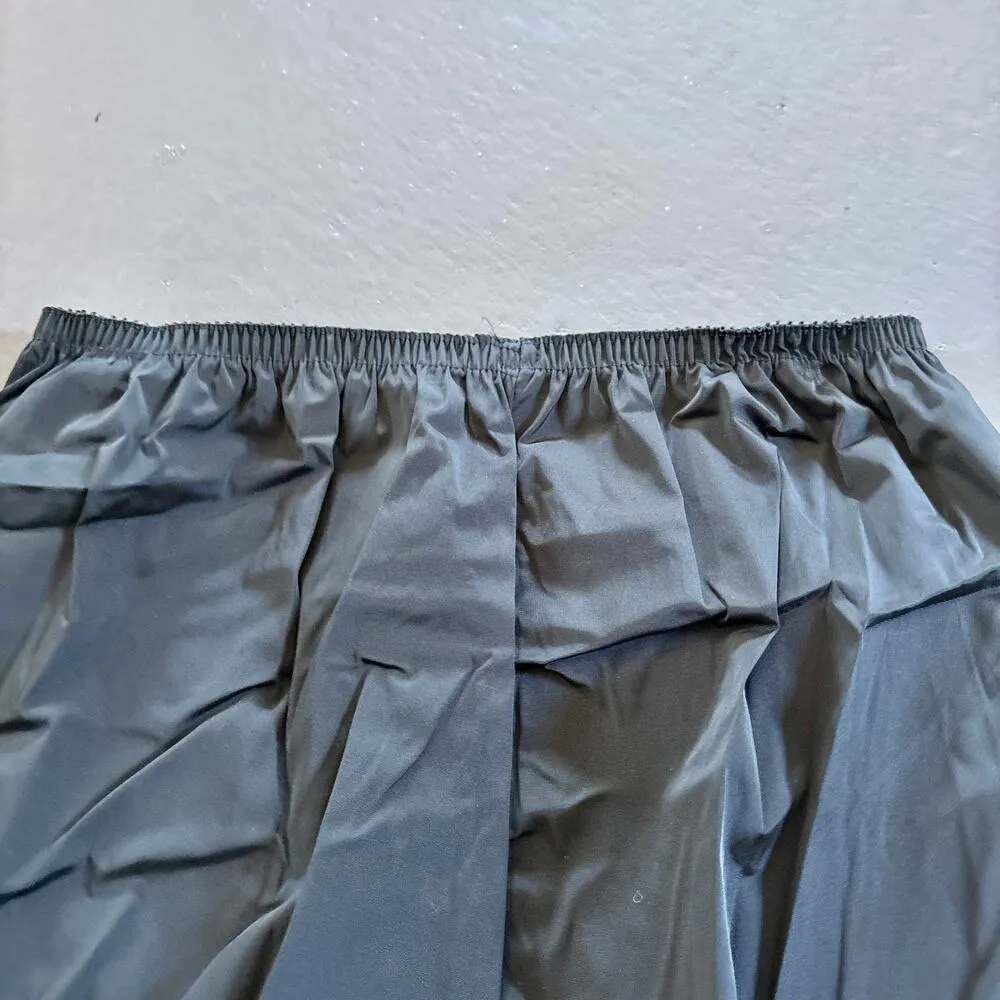 Vintage Val Mode Black Embroidered Half Slip Skirt Medium - Image 3