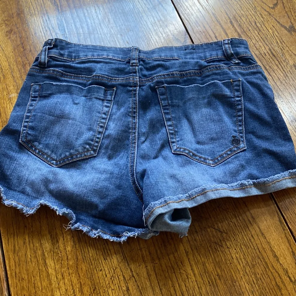 Indigo Rein denim shorts - Image 4