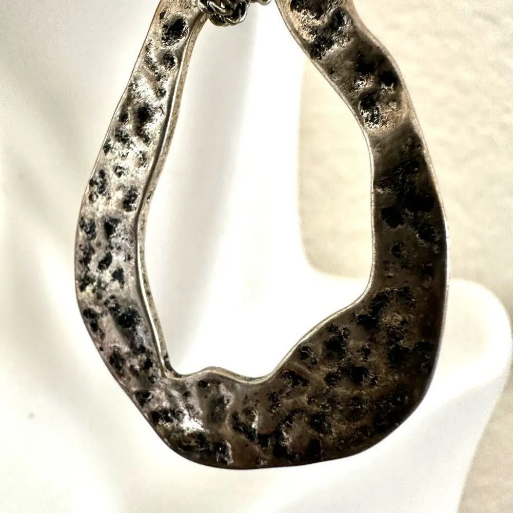 Silver tone teardrop chain earrings - Image 9