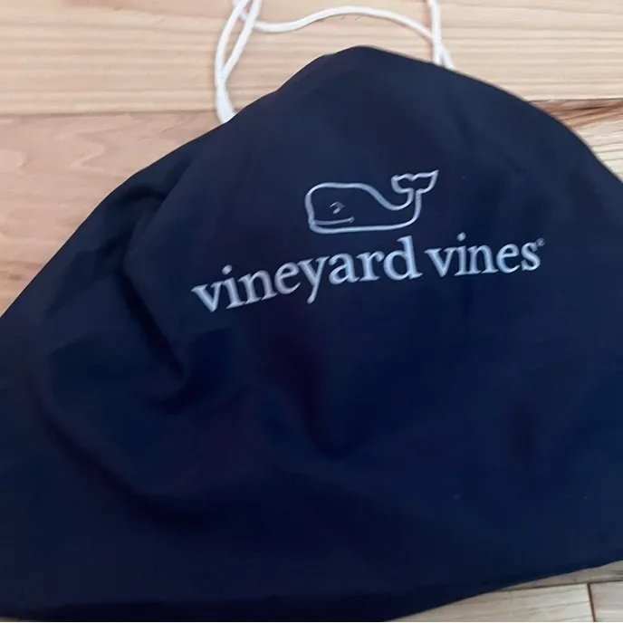Vineyard Vines  Black Drawstring Bag - Image 2