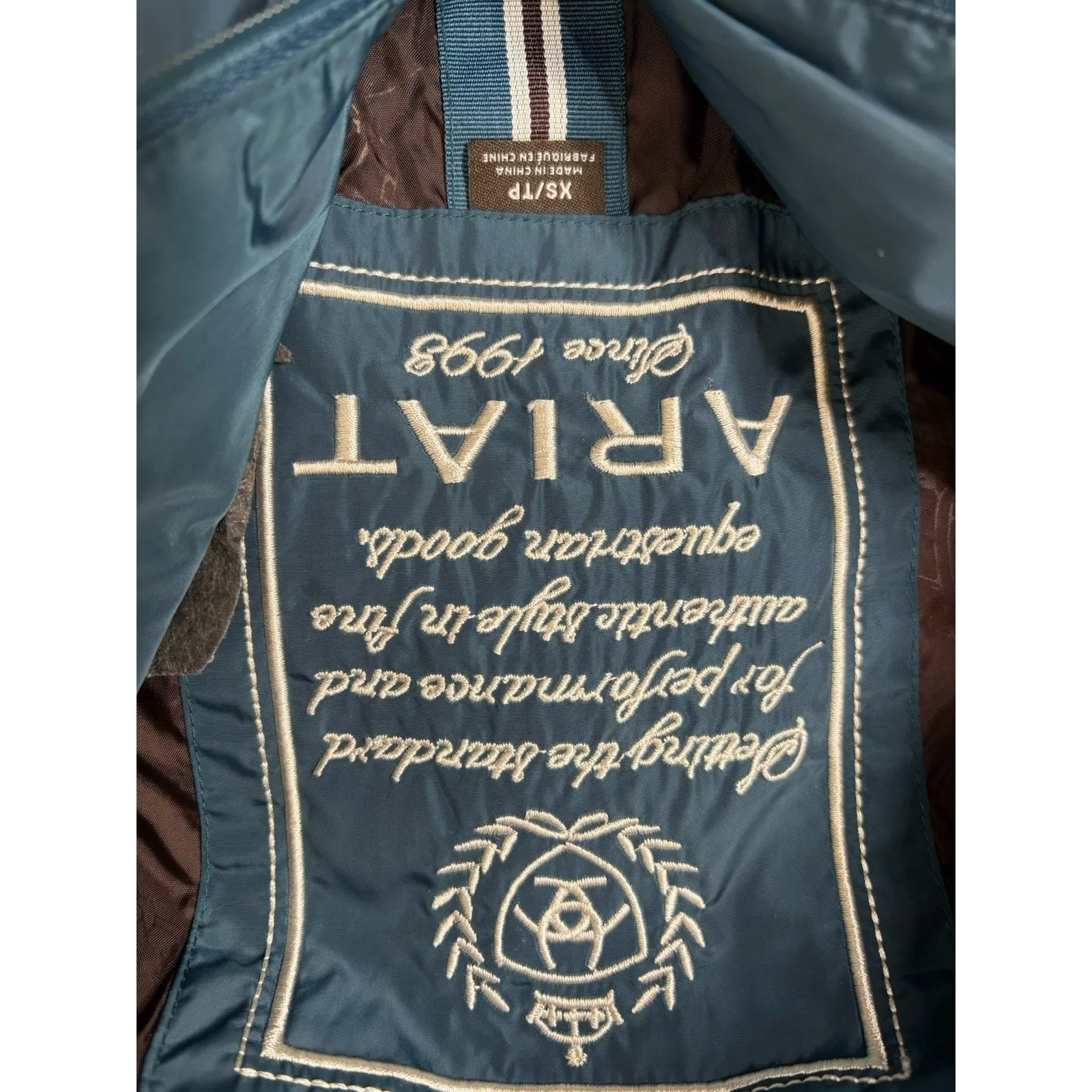 Ariat Womens XS Quilted Jacket Coat Blue Breeders Cup 2015 Kentucky Rare - Image 8