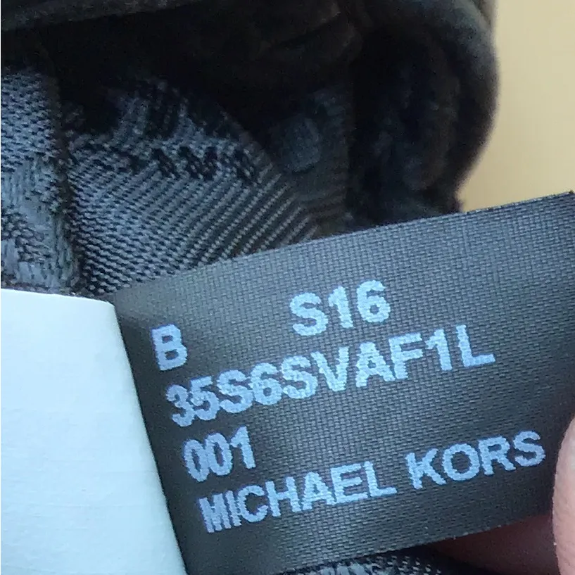 MICHAEL KORS VIVIANNA QUILTED LEATHER SHOULDER BAG CROSSBODY HANDBAG RETAIL$398 - Image 7