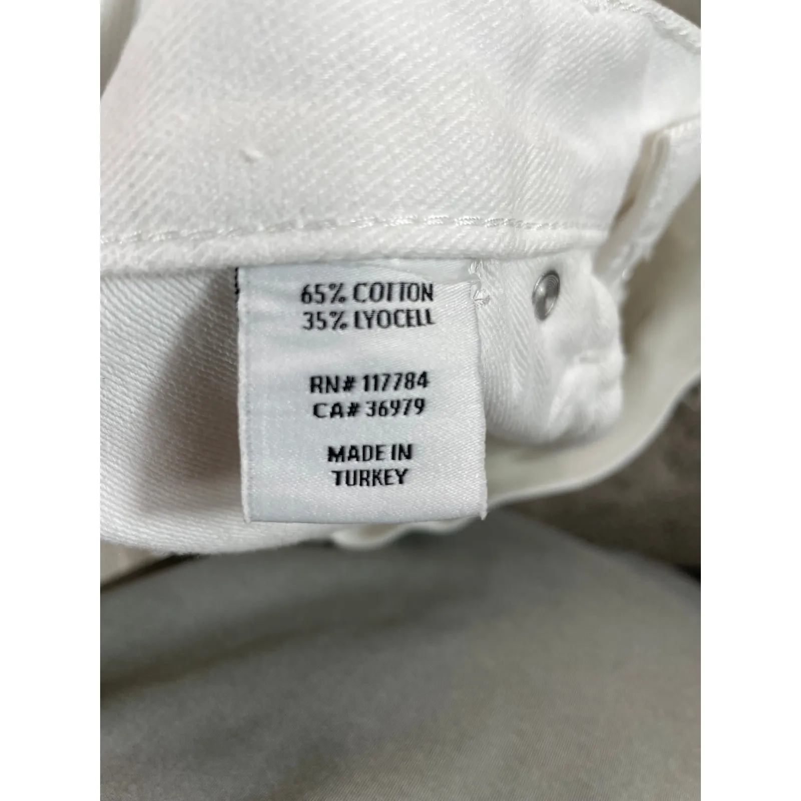 NWT Rails Atwater Blanche Distressed White Denim Jeans Slouch Straight 26 School - Image 11