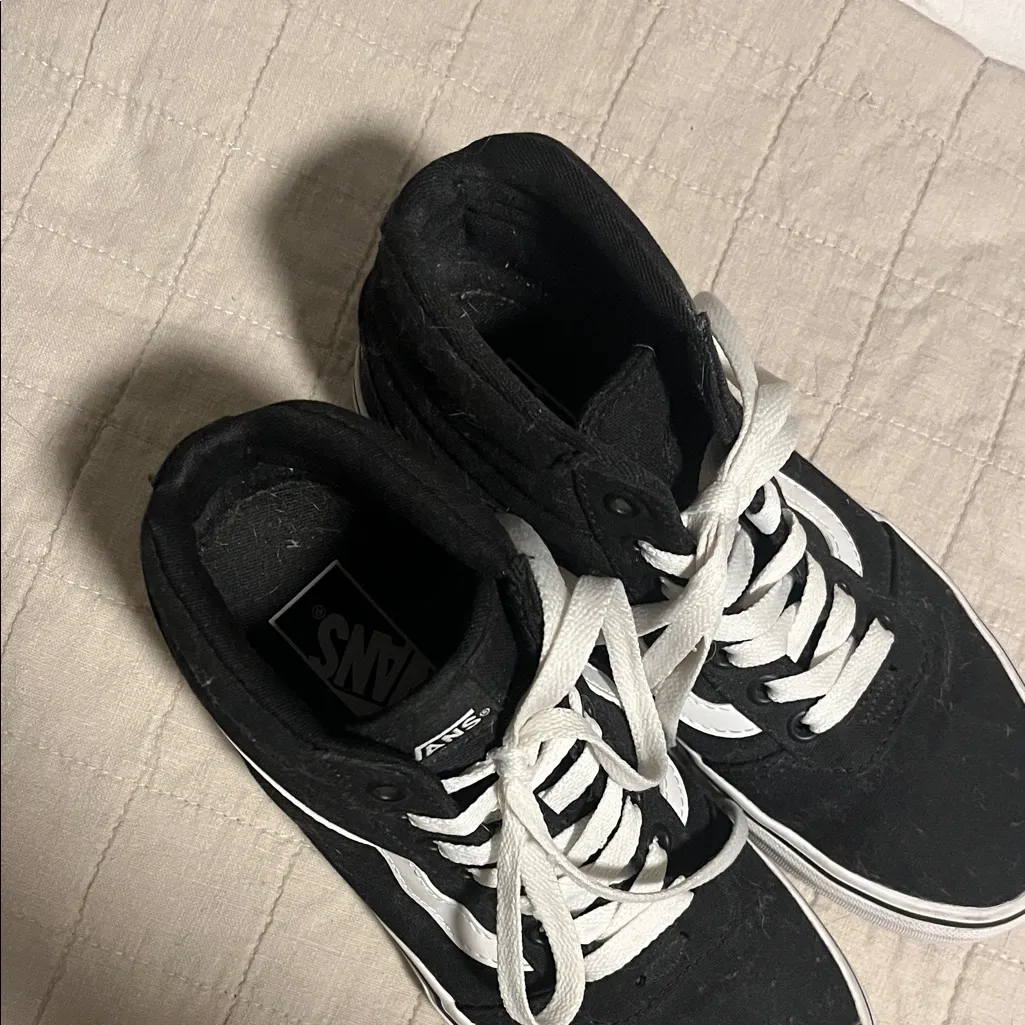 Vans women’s Black and White High-Top Sneakers - Image 2