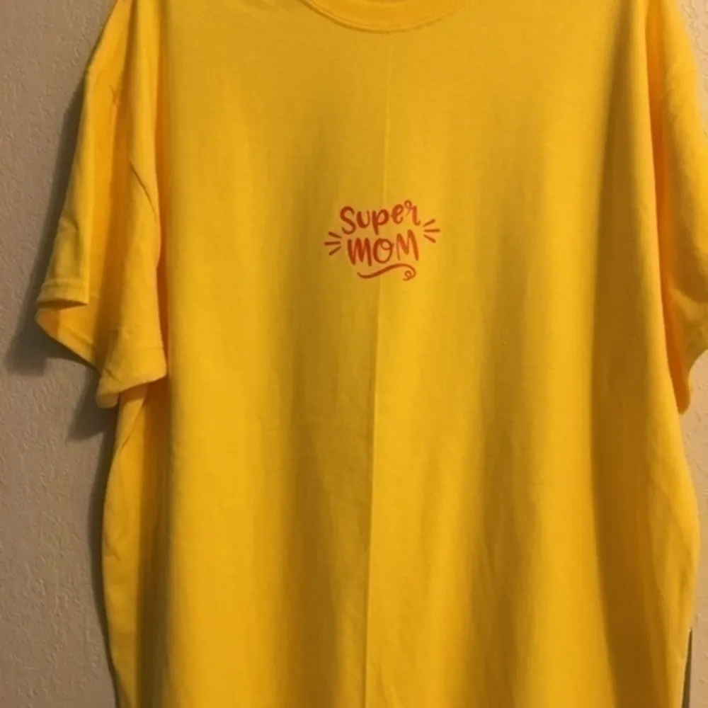 Gildan  T Shirt XL​ - Image 11
