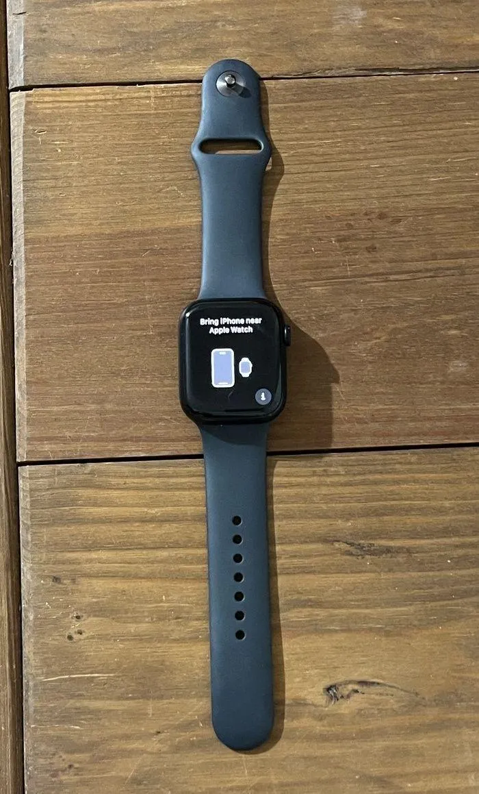 Apple Watch - Image 2