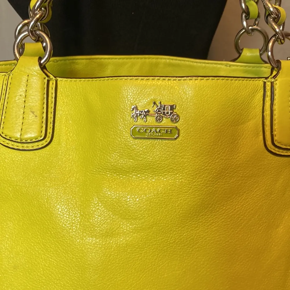 green/yellow handbag - Image 2