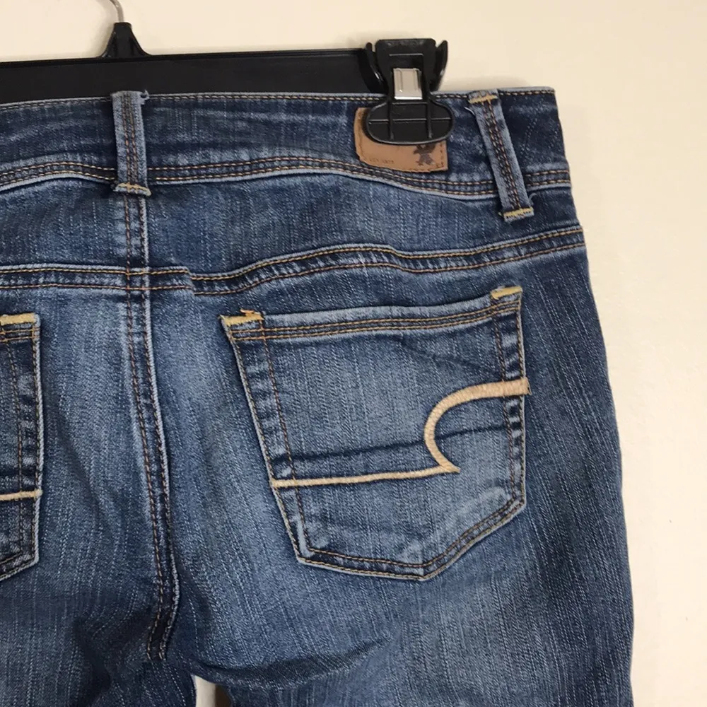 American eagle dark denim kick boot super stretch jeans size 4 short - Image 11