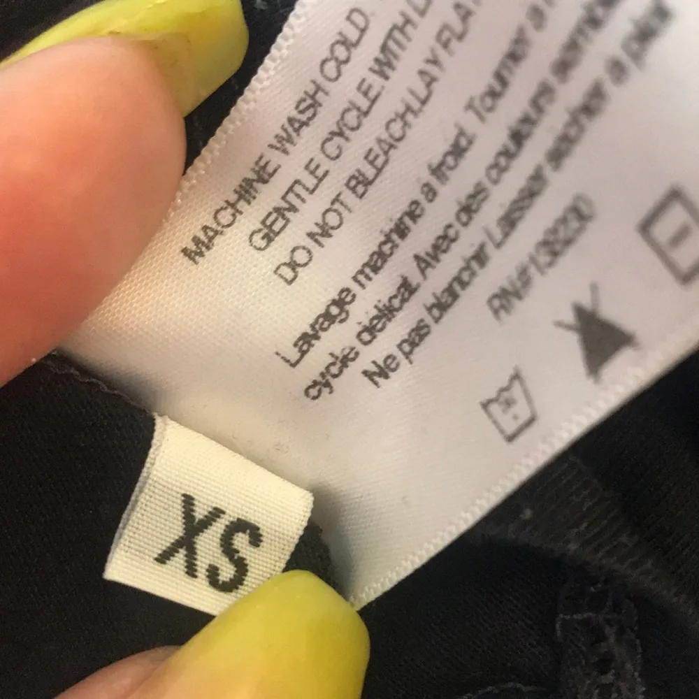 Pam & Gela Cold Shoulder Tee SzXS - Image 6