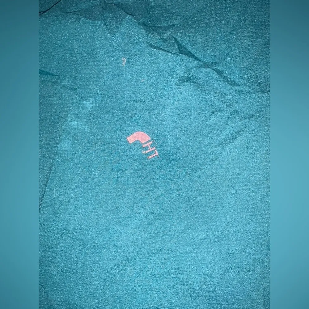 Women’s patagonia rainshadow jacket
Size M - Image 6