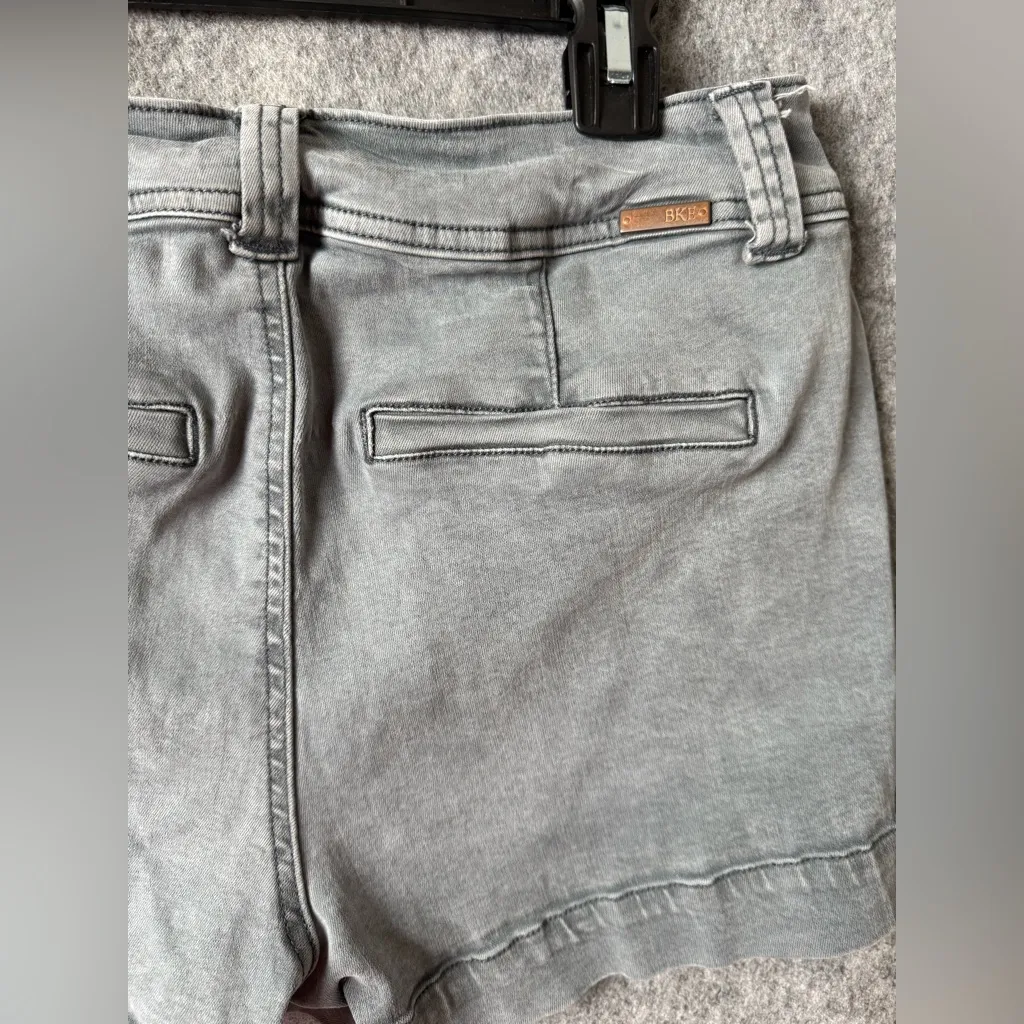 BKE Women Size 27 Payton Stretch‎ Mid Rise charcoal Gray Shorts - Image 3