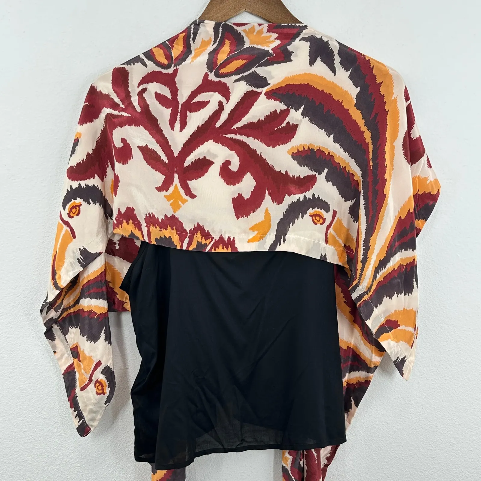 Farm Rio Maroon Waist Shoulder Wrap Scarf Tassel Open Front Abstract Print Tank‎ - Image 7