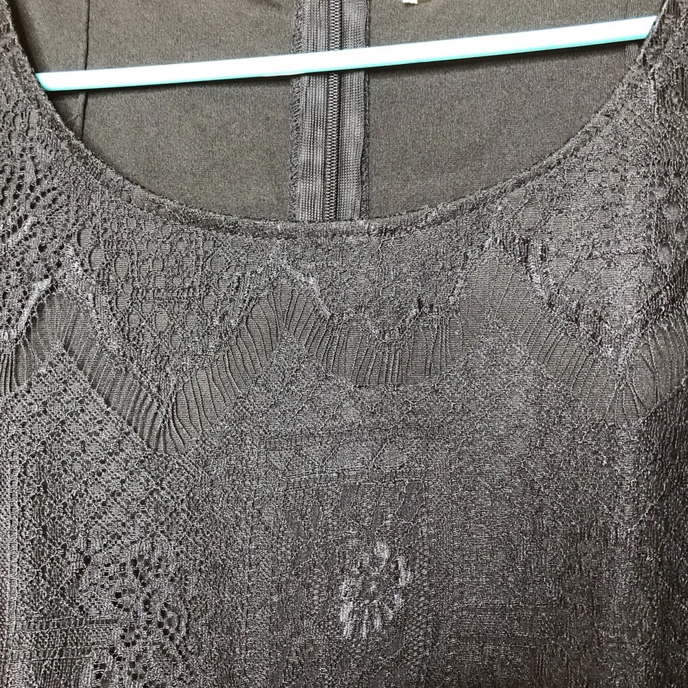 Solitaire Size Small  LACE LINED BLACK LONG SLEEVE DRESS - Image 9