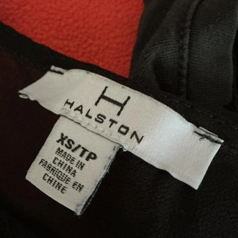 Halston‎ Black Sheer Shoulder Short Sleeve Top Blouse XS - Image 3