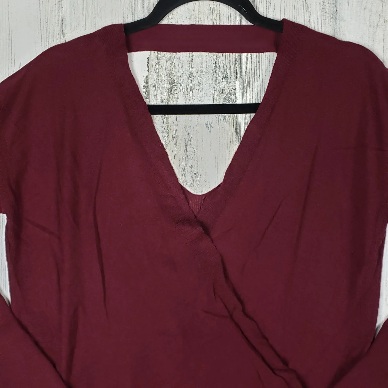 NWT Vimmia Shavasana Burgundy Open Back V-Neck Sweater Women's Size Medium - Image 9