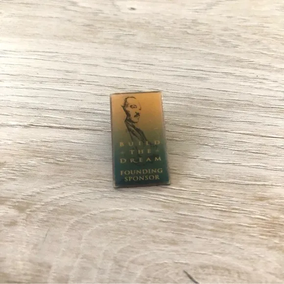 Martin Luther King Jr Label Pin - Image 2