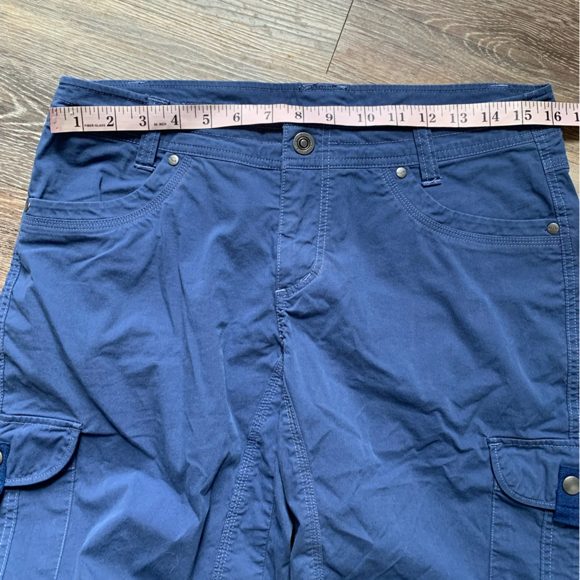 Kuhl Blue Cargo Shorts 11” Inseam 10 - Image 4