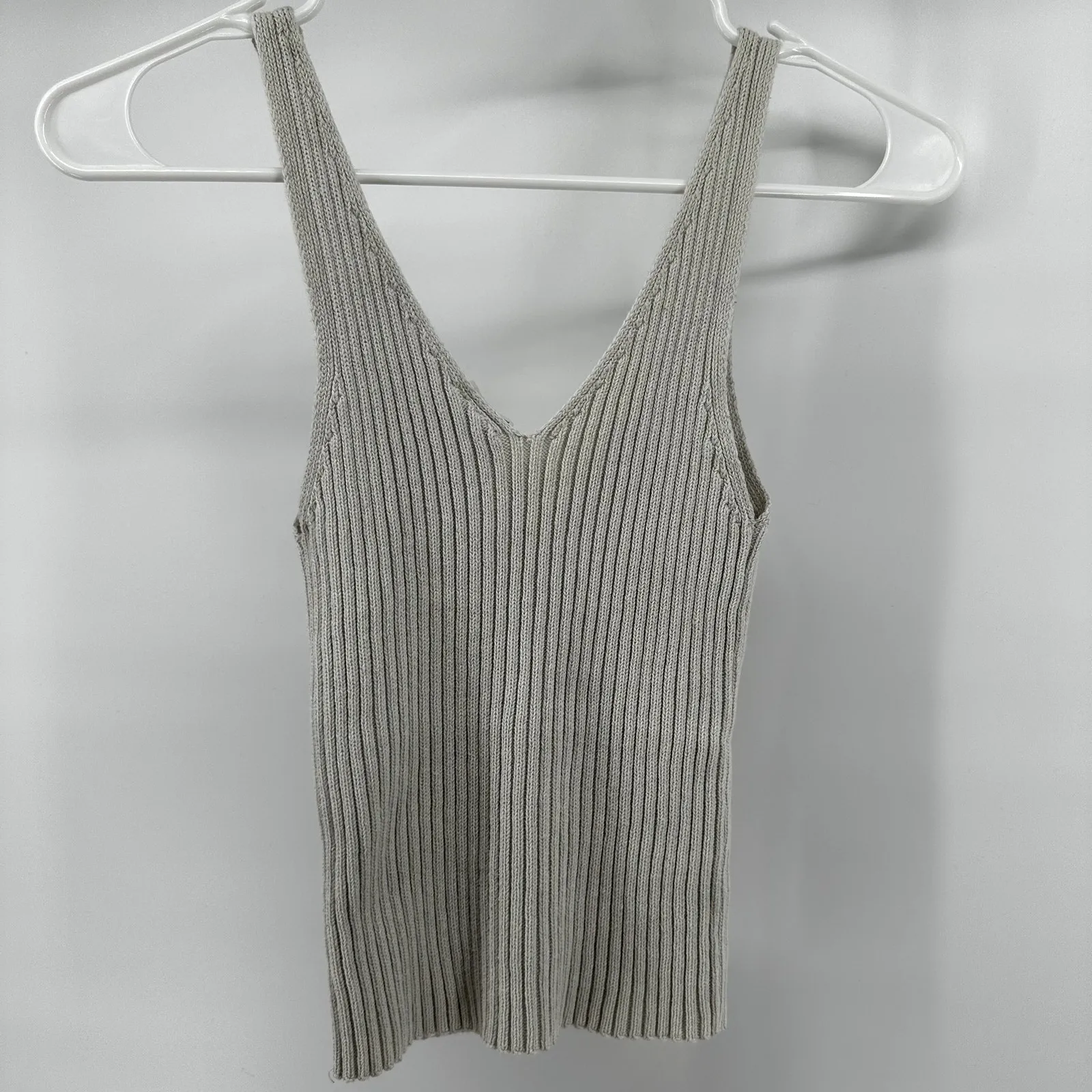 Full Tilt Essentials Tank Top Cotton Sweater Ribbed V Neck Pullover White XS - Image 3