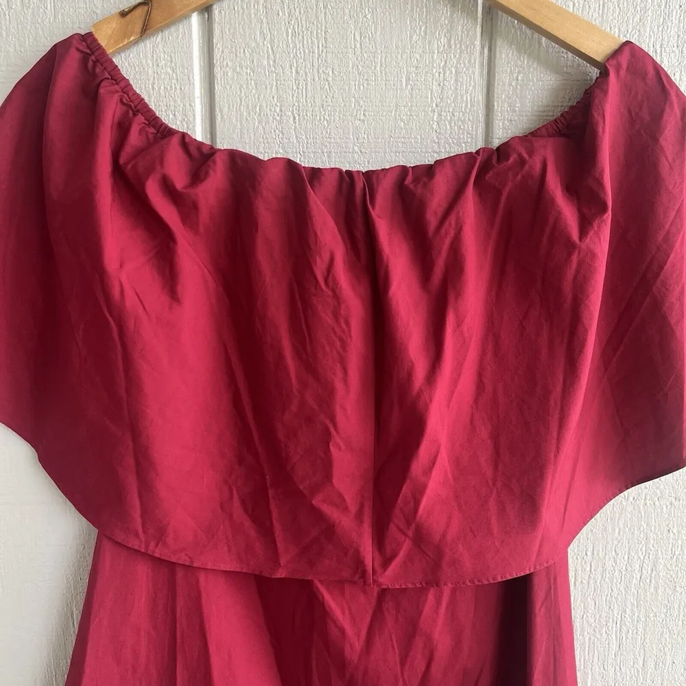 Alice + Olivia Jada Caped Dress in Bright Bordeaux Burgundy Size S - Image 8